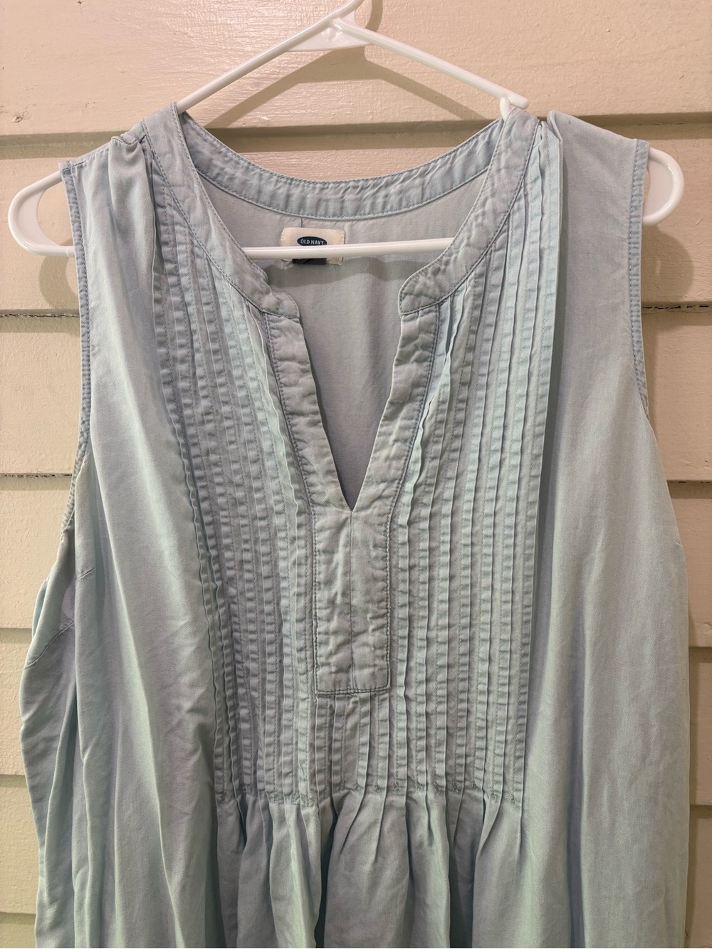 Old Navy Plus Size Denim Chambray Light Sleeveless Pintuck Ruffle Casual Dress - Picture 2 of 5